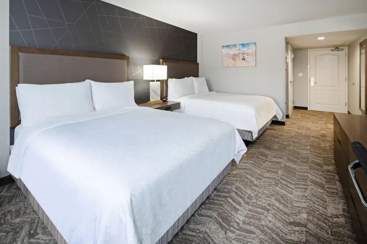 Best Western Valencia/Six Flags Inn & Suites Σάντα Κλαρίτα Εξωτερικό φωτογραφία