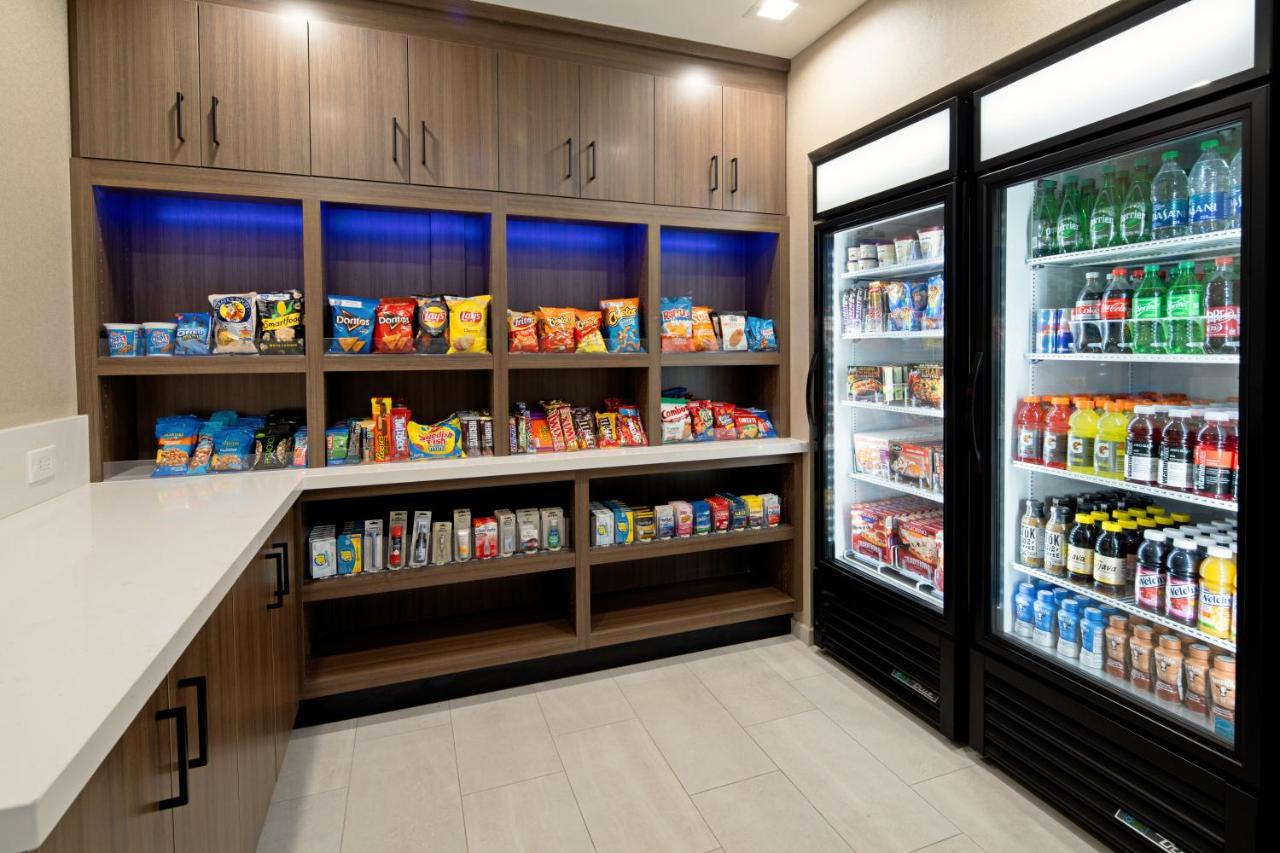Best Western Valencia/Six Flags Inn & Suites Σάντα Κλαρίτα Εξωτερικό φωτογραφία