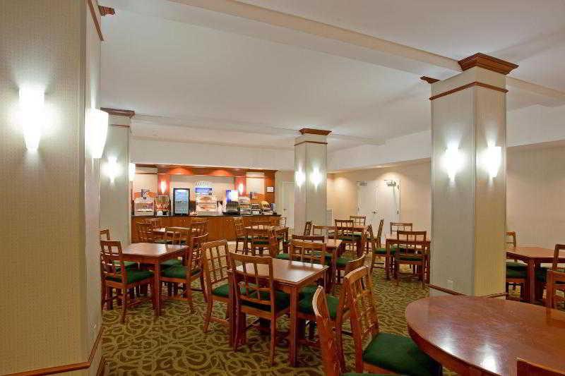 Best Western Valencia/Six Flags Inn & Suites Σάντα Κλαρίτα Εξωτερικό φωτογραφία