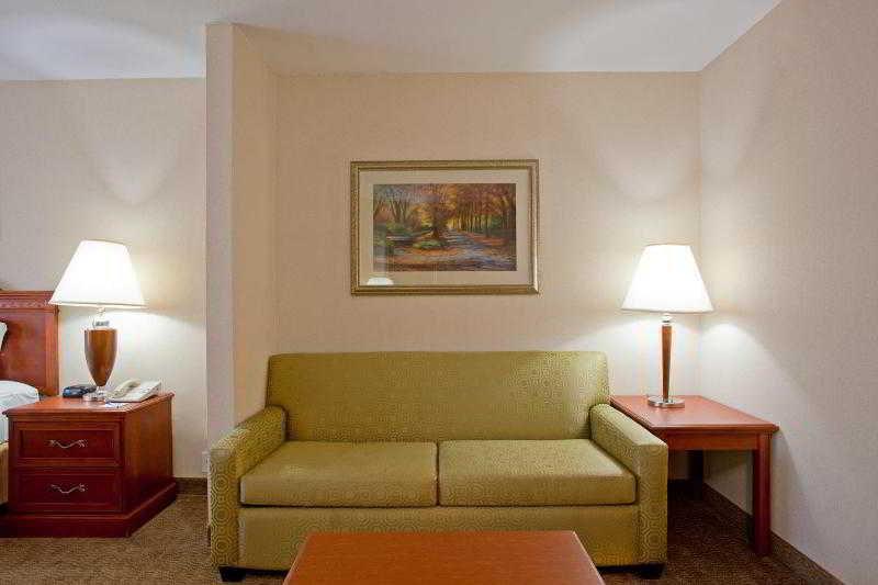 Best Western Valencia/Six Flags Inn & Suites Σάντα Κλαρίτα Εξωτερικό φωτογραφία