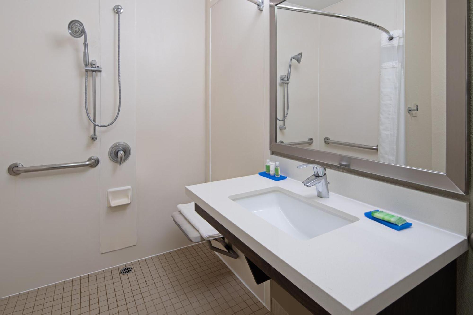 Best Western Valencia/Six Flags Inn & Suites Σάντα Κλαρίτα Εξωτερικό φωτογραφία